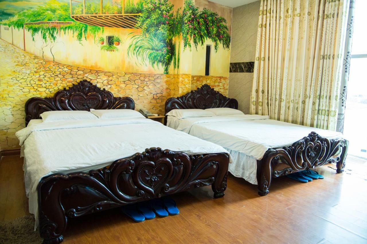 Phuong Linh Hotel Ho Chi Minh-stad Buitenkant foto